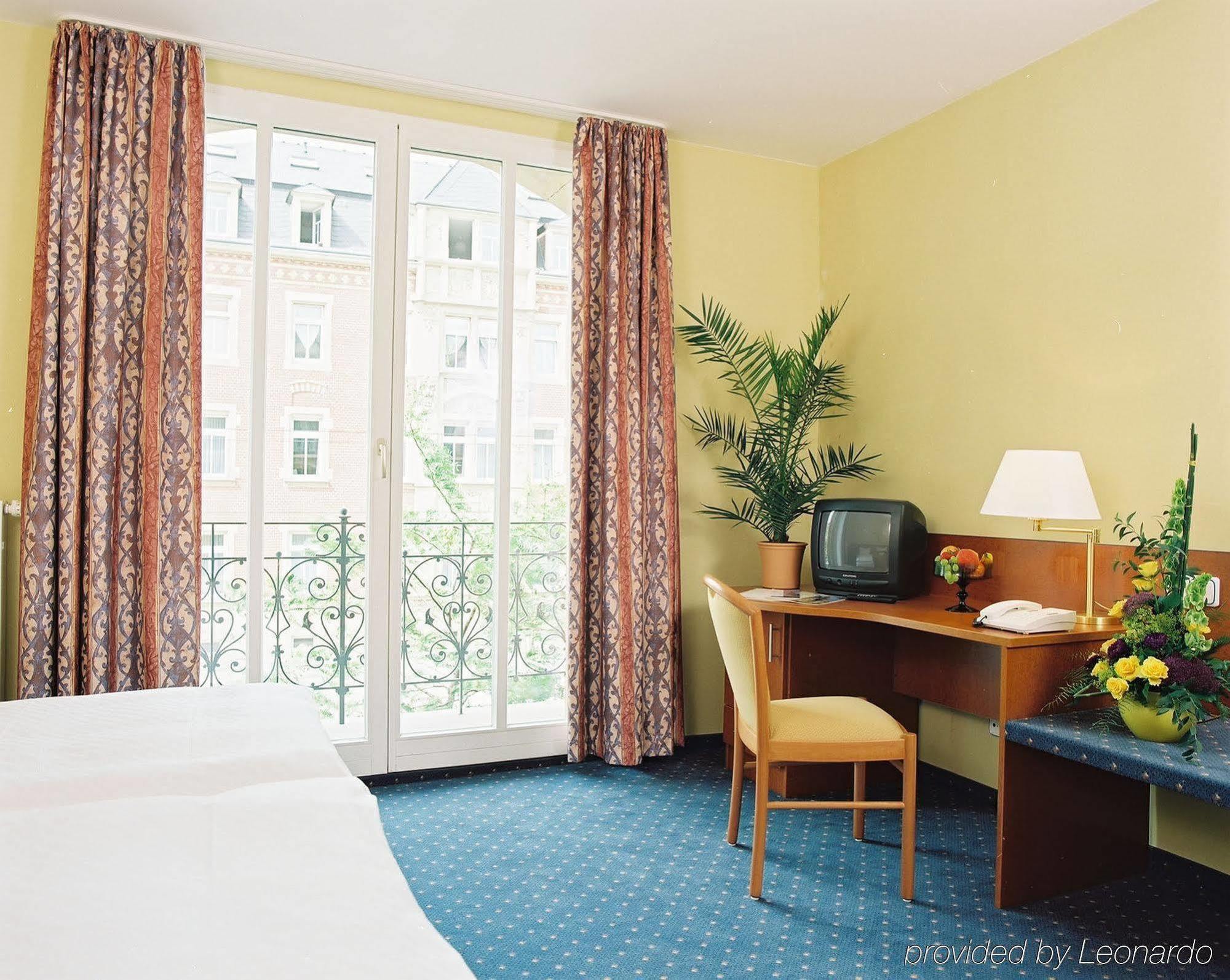 Hotel Amadeus Dresden Neustadt חדר תמונה